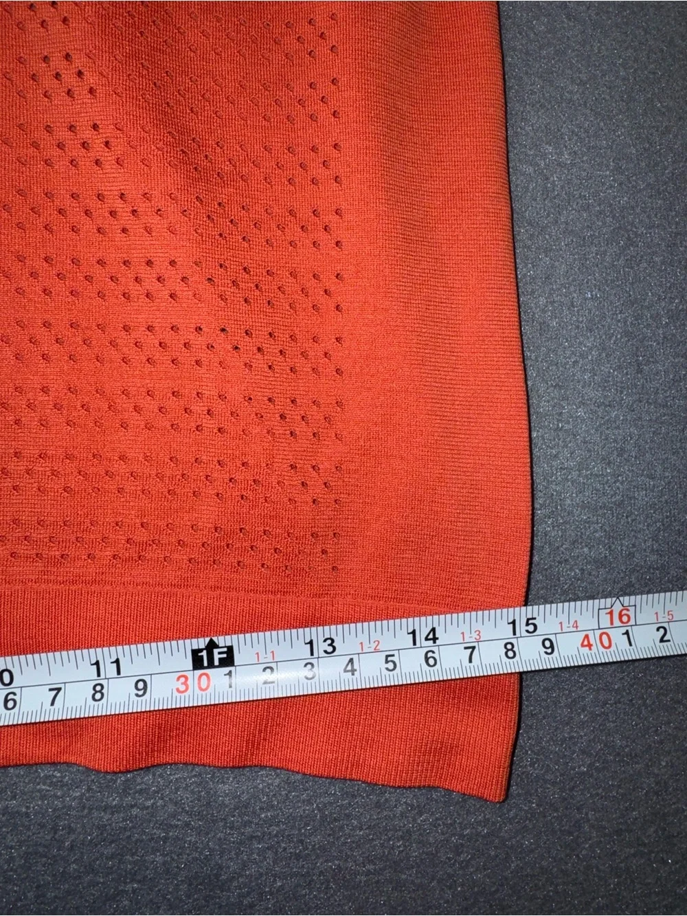 Lululemon Seamless Mesh Knit Sleeveless Tank Top Coral Orange Size 4
